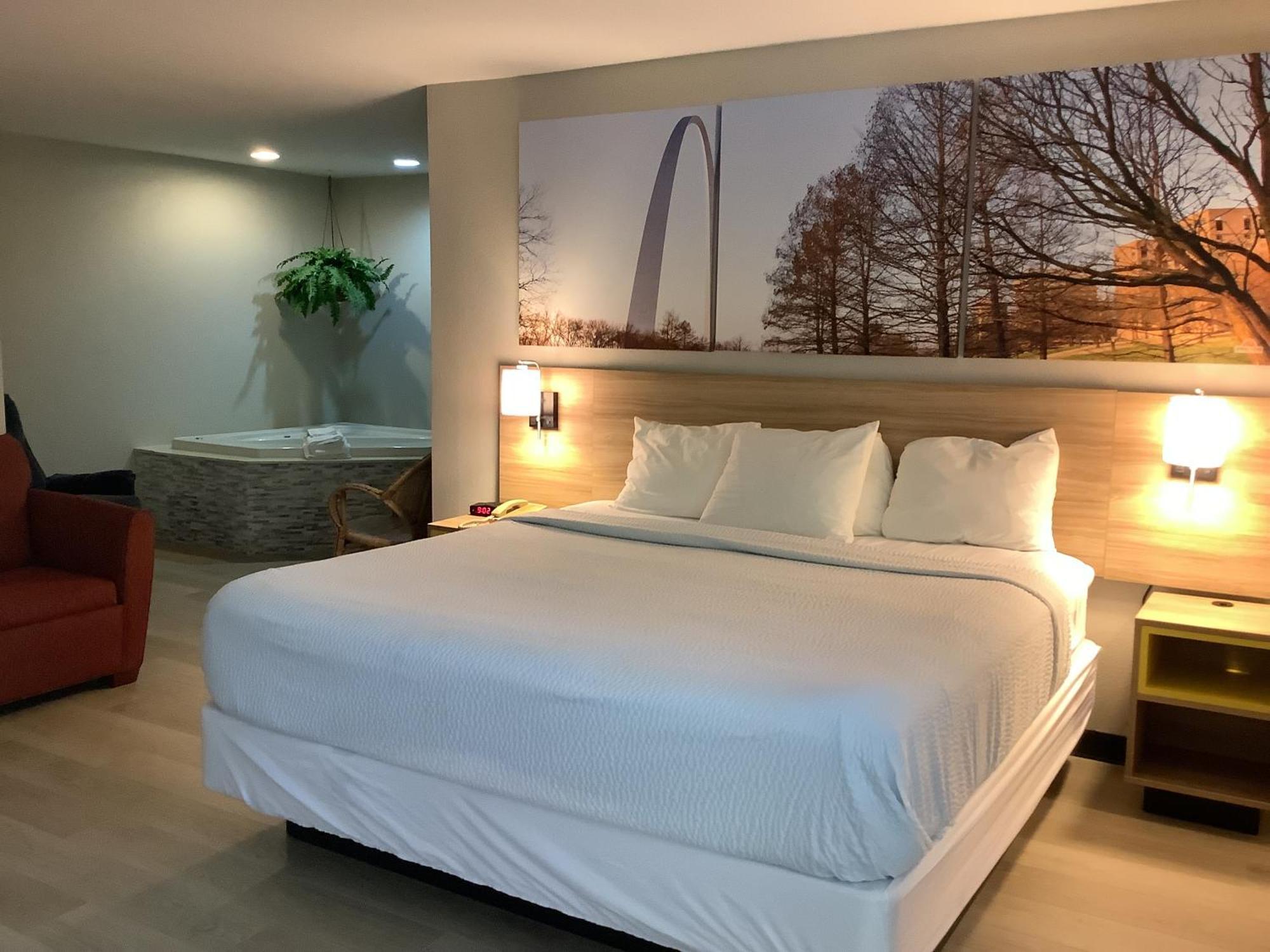 Days Inn By Wyndham Kingdom City Buitenkant foto